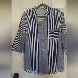 White & Blue Women's 3/4 Sleeve Button Down Top XL